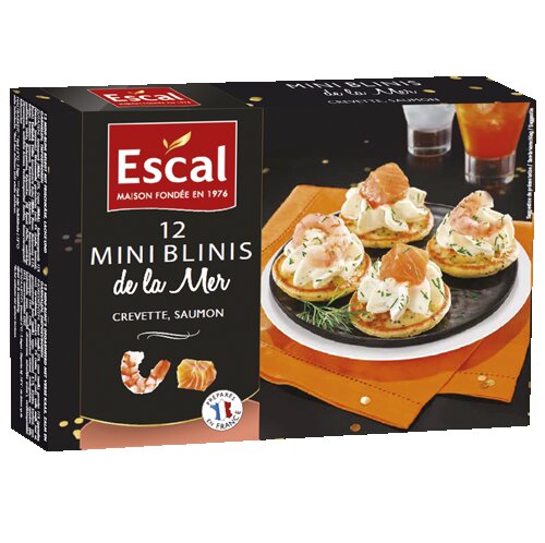 Eine Schachtel mit 12 Mini Blinis mit Lachs und Garnelen