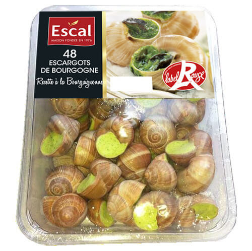 Une barquette plastique transparente avec 48 Escargots de Bourgogne Label Rouge